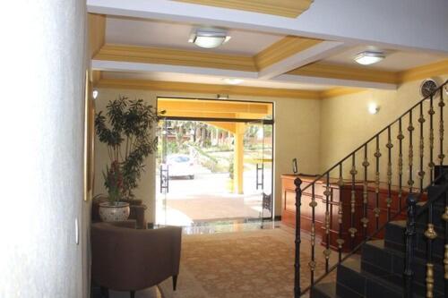 Paradies Hotel Express Jarinu Ngoại thất bức ảnh